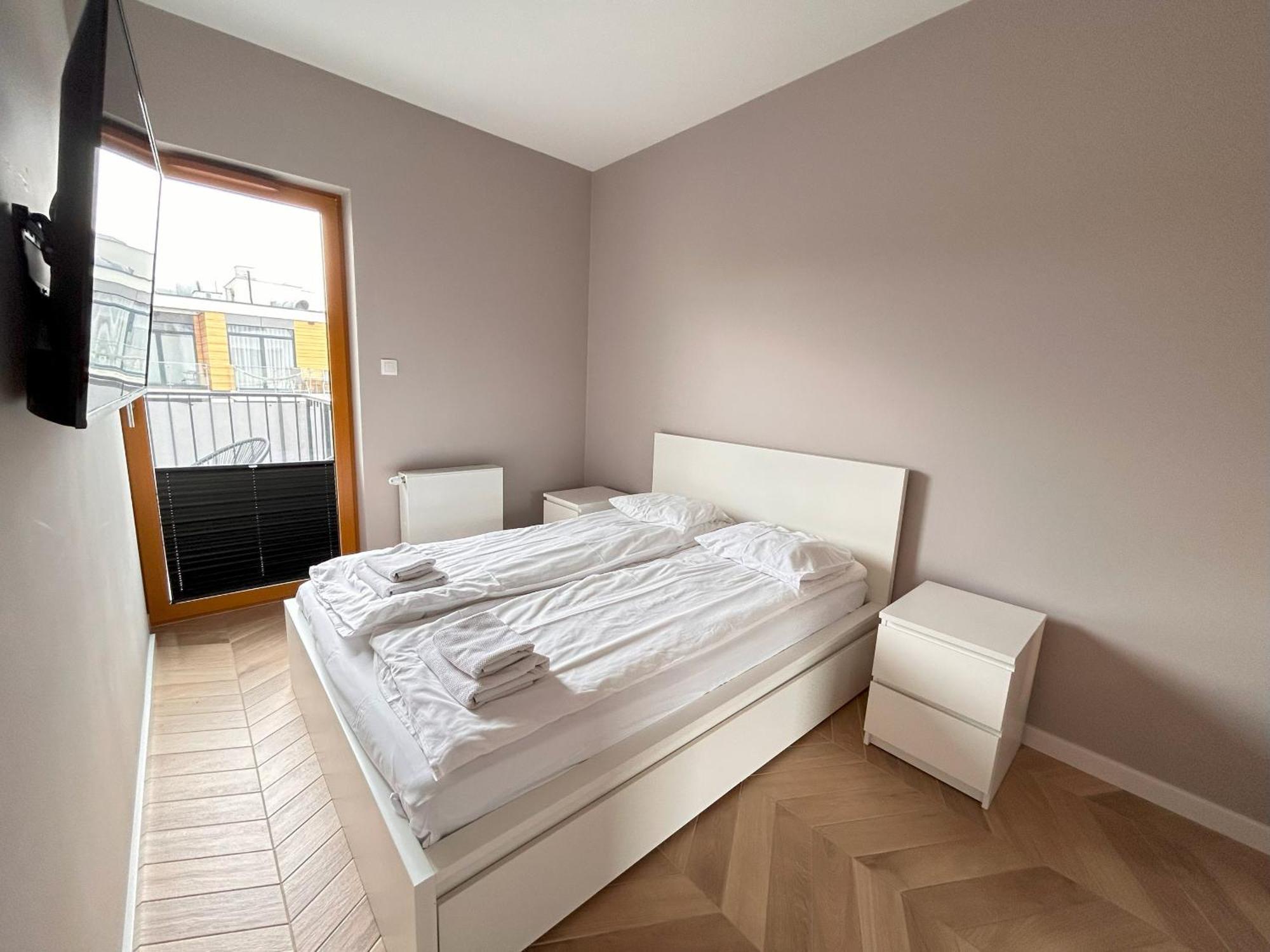 Apartmentprestige Central Station Kraków Exteriör bild