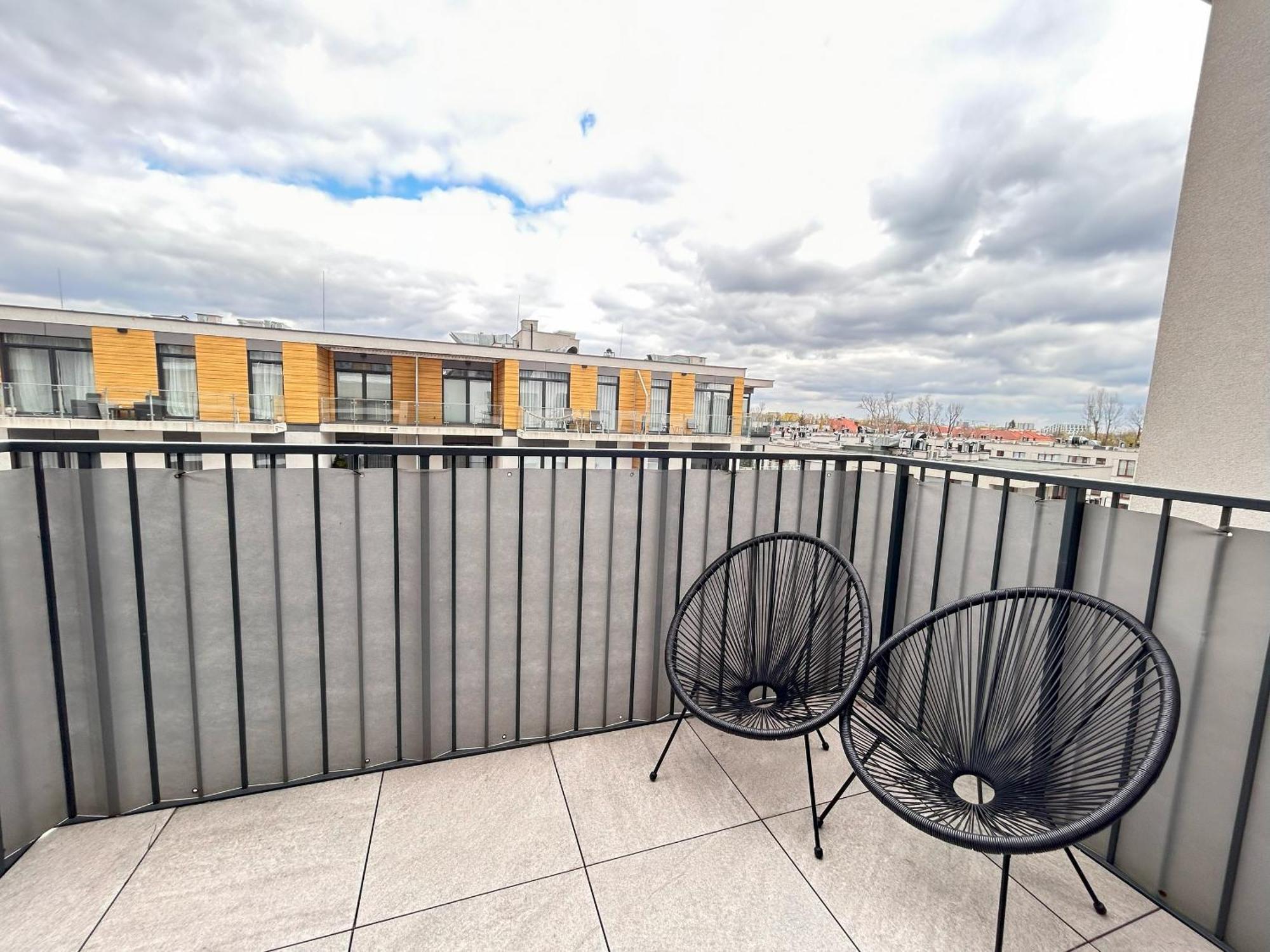 Apartmentprestige Central Station Kraków Exteriör bild